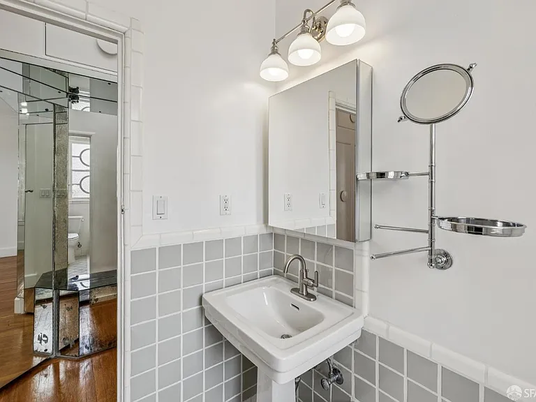 3337 Clay St #5 — Photo 43