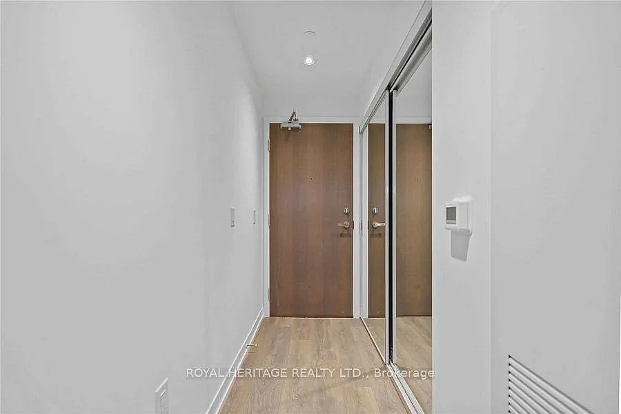 1 bed, $2,300 — Photo 3