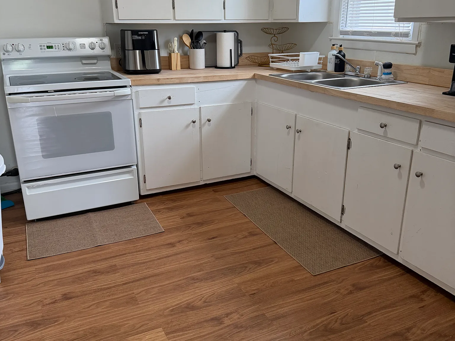 1 bed, 800 sqft, $1,500 — Photo 3
