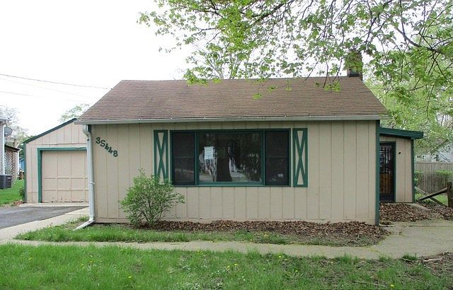 1st image of 3S448 Warren Ave