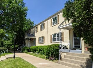 29 Chapel Dr, Pittsburgh, PA 15237