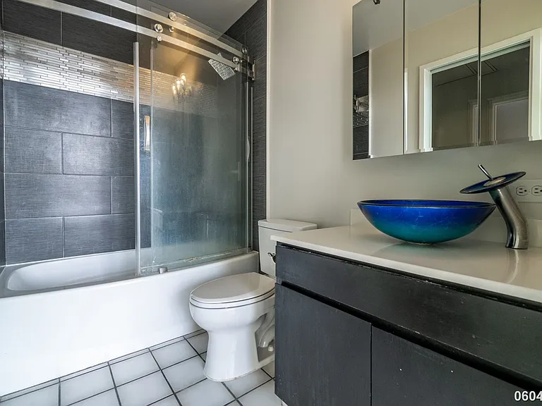 2499 Kapiolani Blvd #3800 — Photo 19