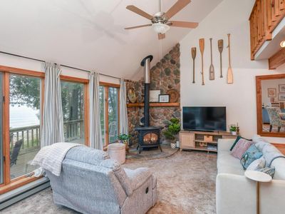 1465 Lighthouse Point Rd, De Tour Village, MI, 49725