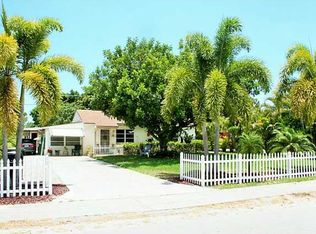 619 SE Dolphin Dr, Stuart, FL 34996