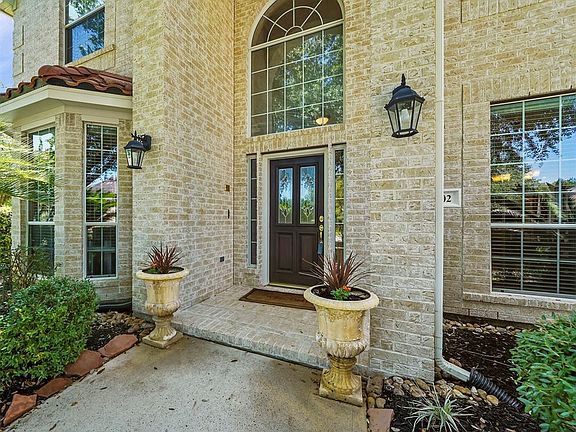 4th image of 3002 Eagle Lake Dr