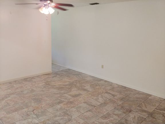 5th image of 12811 Kellywood Cir