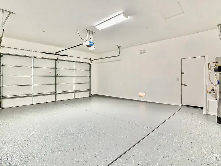 1682 W Ainsworth Dr — Photo 22