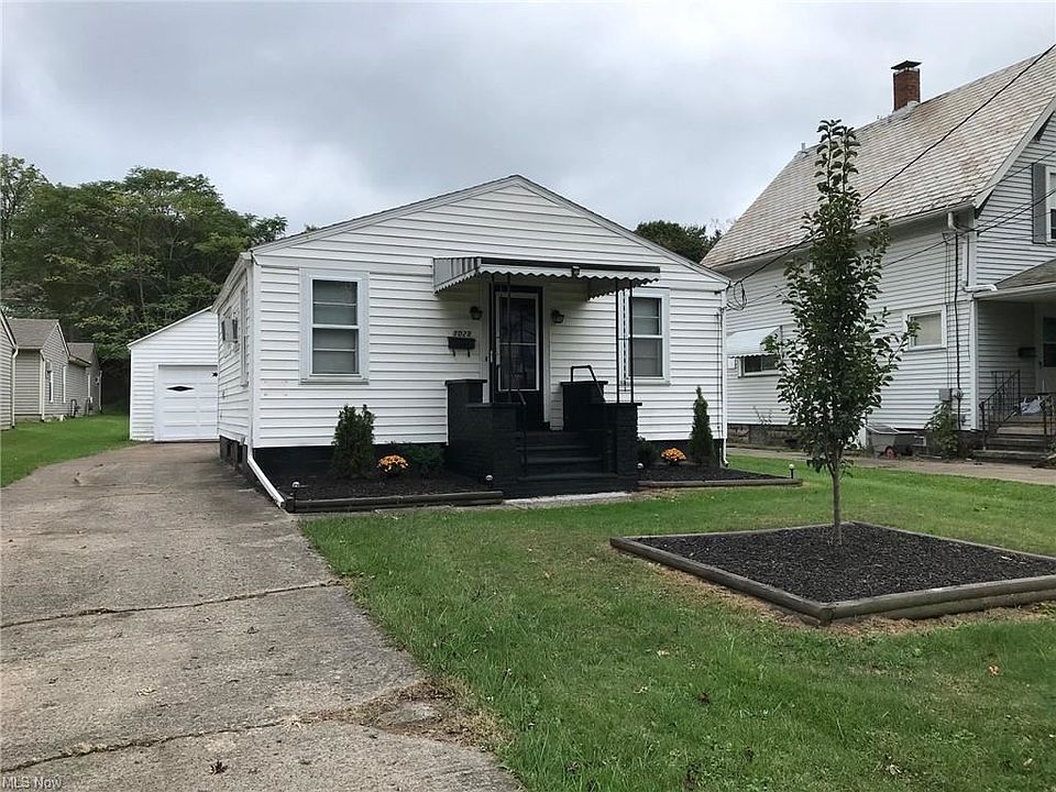 1st image of 1028 Hamlin Dr