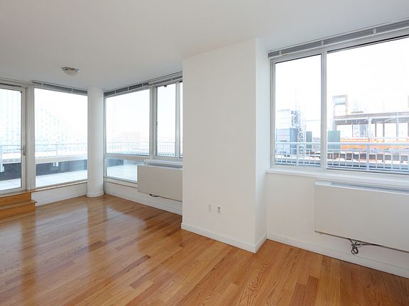 3rd image of 33 W End Ave APT 4A