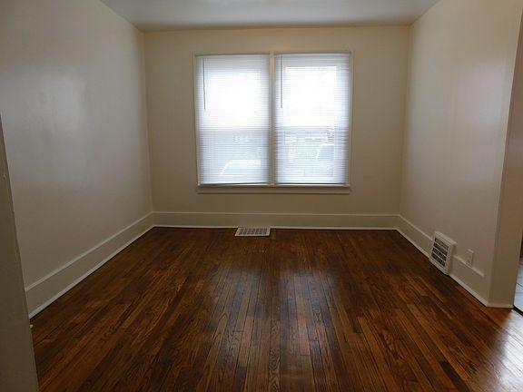 5th image of 150 Pingree Ave