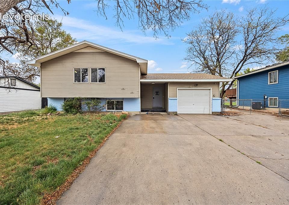 1st image of 1026 Drury Ln