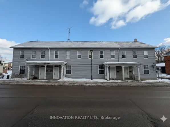275 Bridge St, Carleton Place, ON K7C 3H5