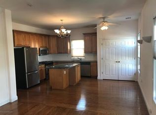 16 Broad St, Manasquan, NJ 08736