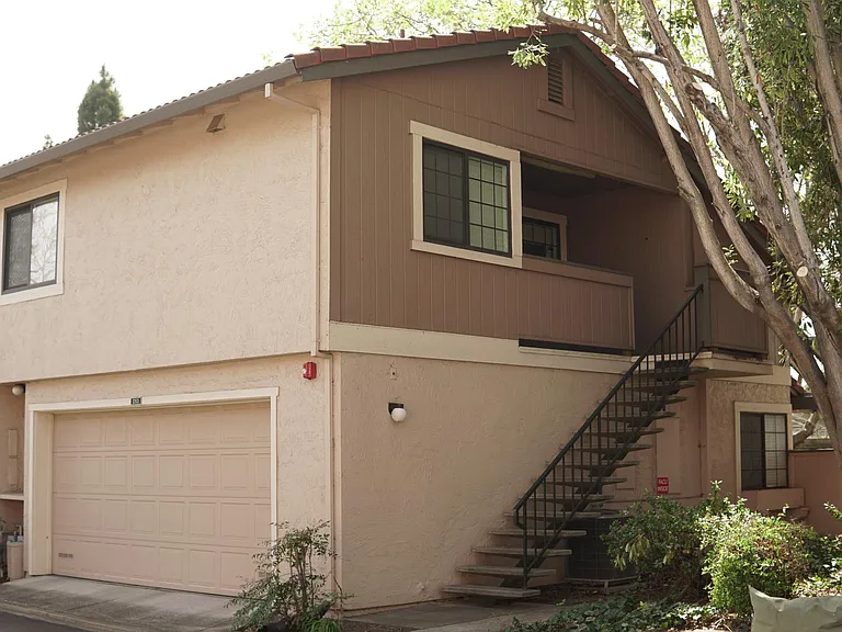 32833 Arbor Vine Dr — Photo 1