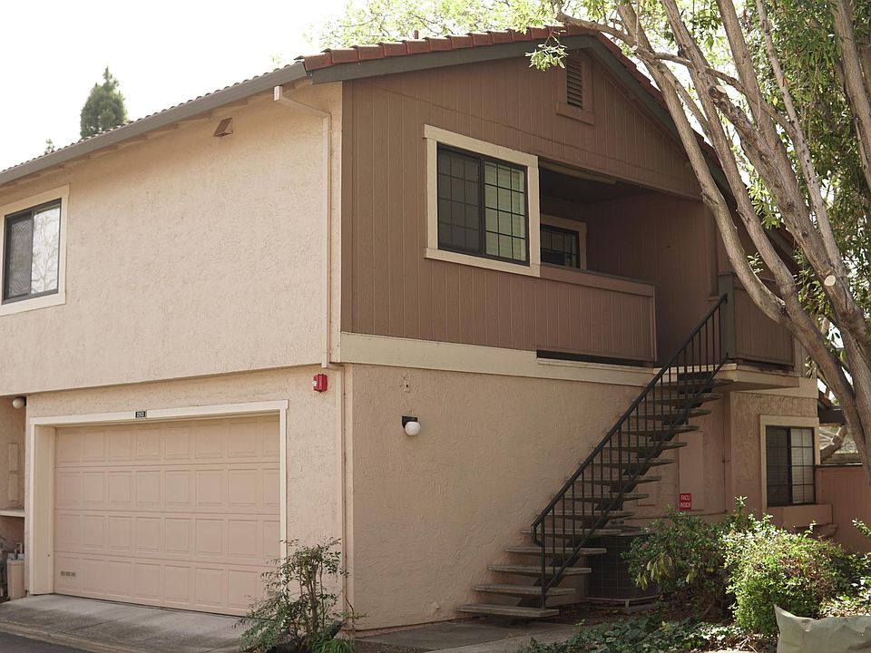 1st image of 32833 Arbor Vine Dr