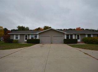 4292 Manhattan E, Traverse City, MI 49685