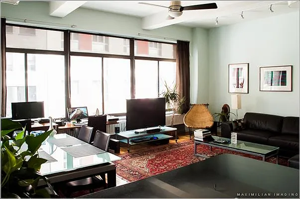 Sold by Bank Neary | media 17