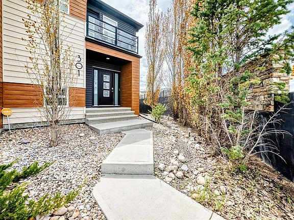 2nd image of 301 Midtown Gate SW