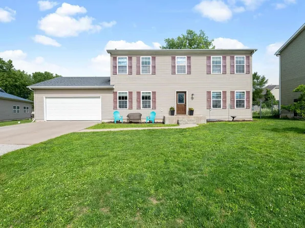 609 18th St, Silvis, IL 61282