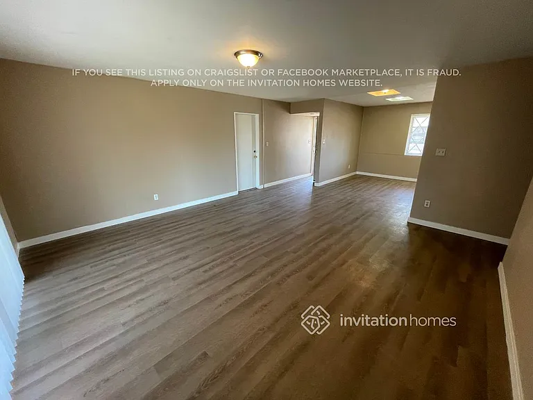 2921 W Citrus Way — Photo 4