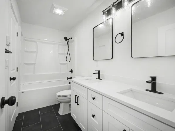 5610 Rockefeller Ave SE #2, Everett, WA 98203