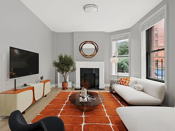 2nd image of 76 W 69th St APT 2N