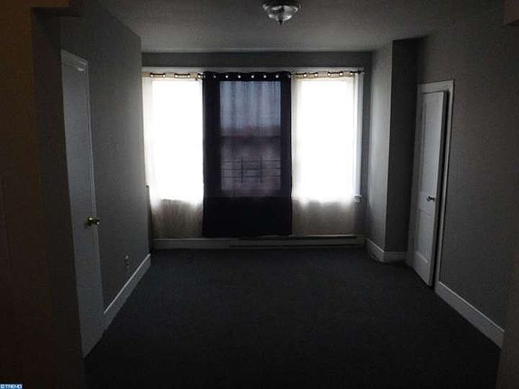 3rd image of 5226 W Girard Ave