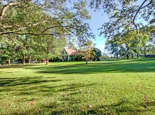2389 Henpeck Ln, Franklin, TN 37064