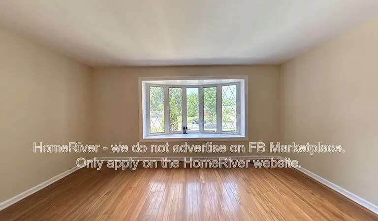 308 Pemberton St — Photo 9