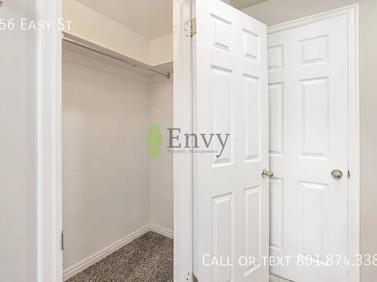 856 Easy St — Photo 13