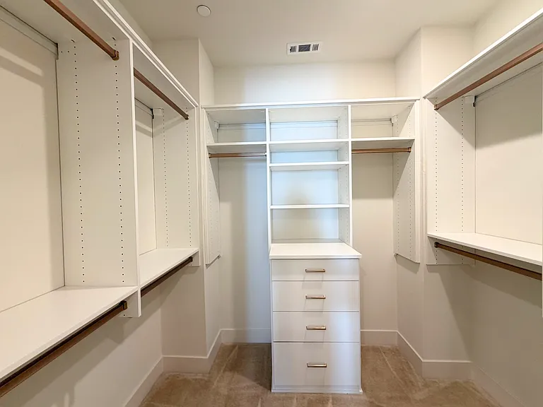 1460 Civic Center Dr #3 — Photo 20