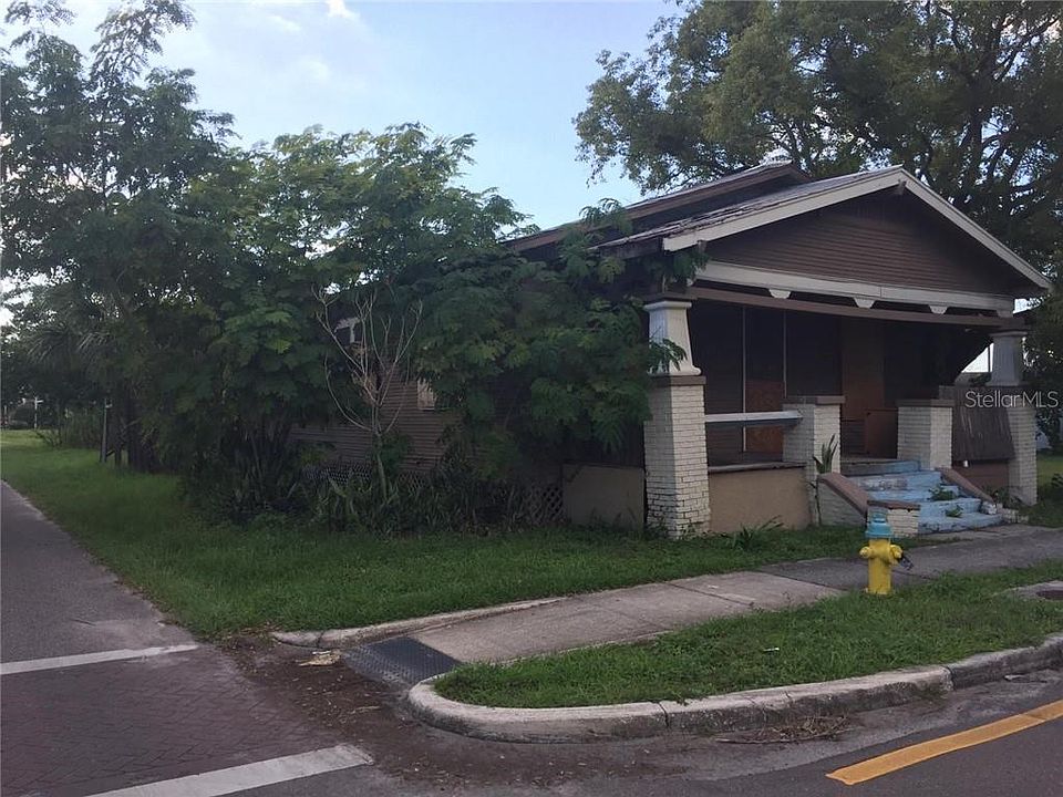 2nd image of 2902 N 22nd St