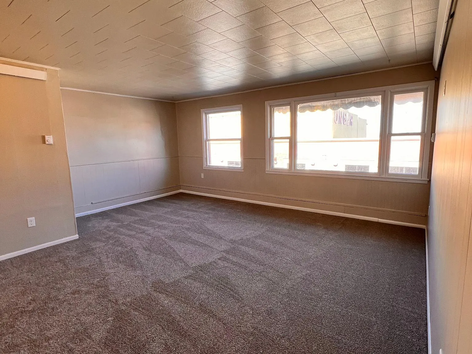 1 bed, $800 — Photo 2