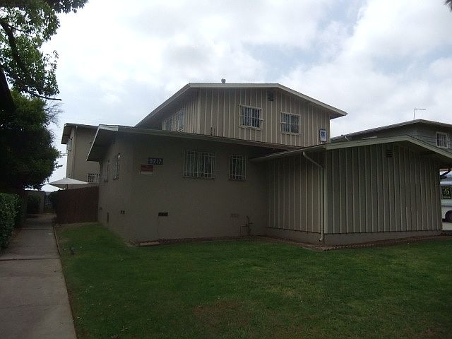 1st image of 9717 Crenshaw Blvd APT 1