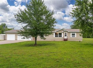 E9899 190th Ave, Eau Claire, WI 54701