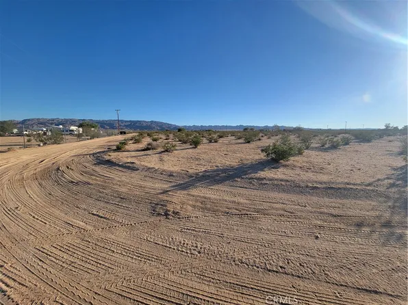 0 Cove View Rd, Twentynine Palms, CA 92277