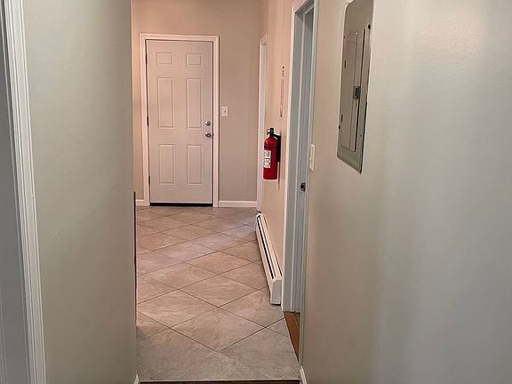 5th image of 100 Schley St Floor 1