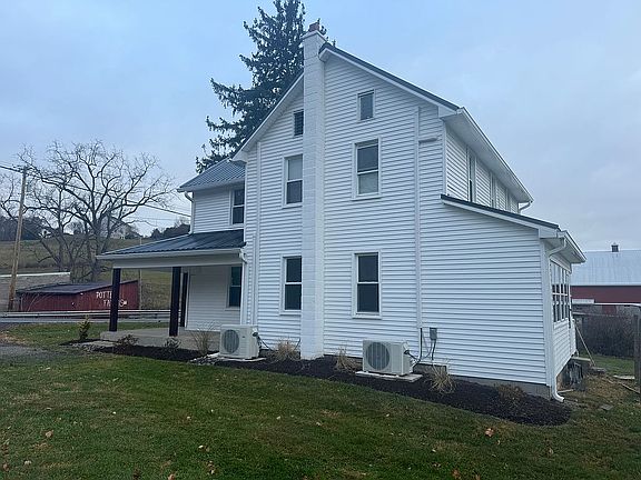 2nd image of 648 Main Mifflin Rd