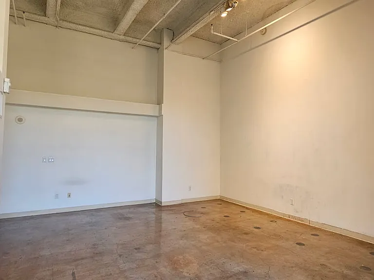 The Reserve Lofts — Photo 32