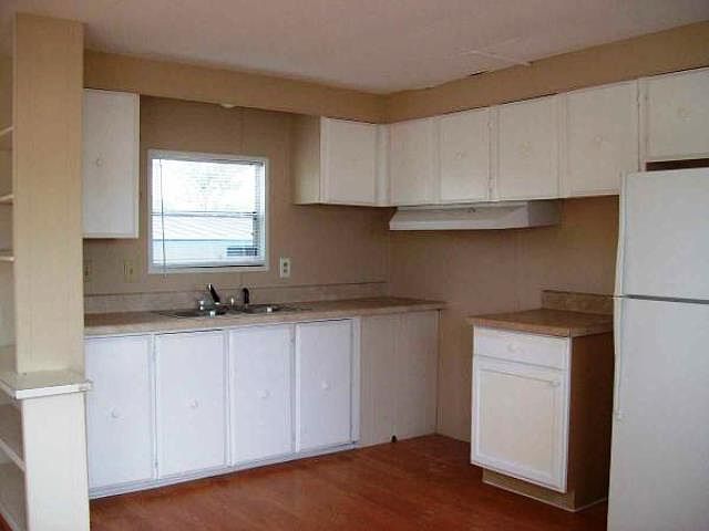1st image of 93171 3rd St N