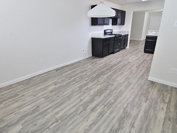4th image of 40 Laguna Bend Dr