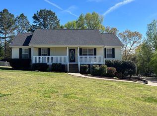 102 Dalewood Cir, Chickamauga, GA 30707