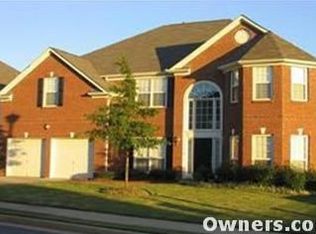2734 Autumn View Dr, Lawrenceville, GA 30044