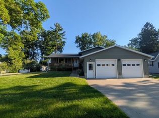 427 1st Ave W, Clear Lake, WI 54005
