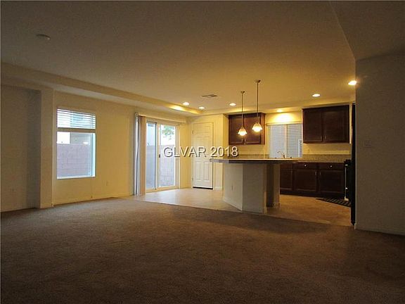 4th image of 6744 Philharmonic Ave