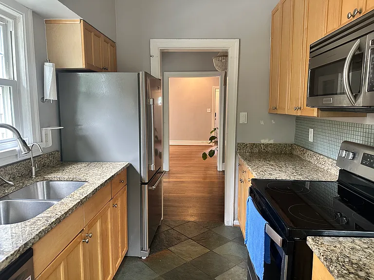 316 Coventry Rd — Photo 14