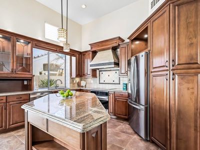 1113 E Hiddenview Dr, Phoenix, AZ, 85048