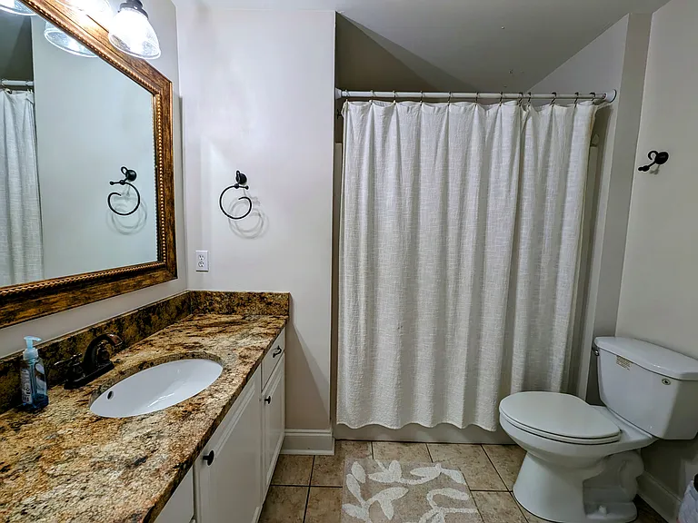 647 Carpenter Way — Photo 32