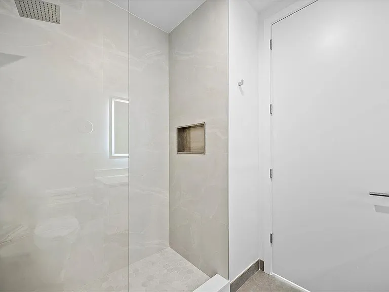 220 Lake Shore Dr #1706 — Photo 24