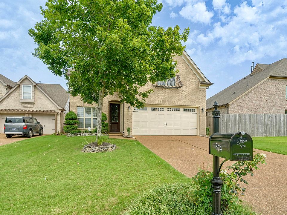 1st image of 874 Winter Leaf Dr